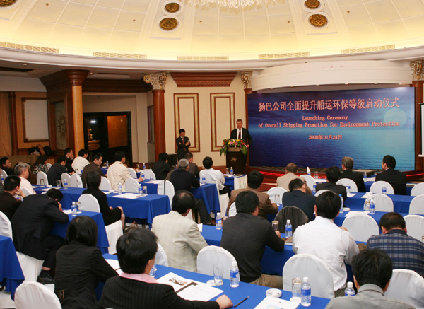 x_81f16837.jpg